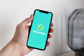 WhatsApp-Sesli-Mesajlara-Cok-Beklenen-Kuresel-Oynaticiyi-Getiriyor-featured