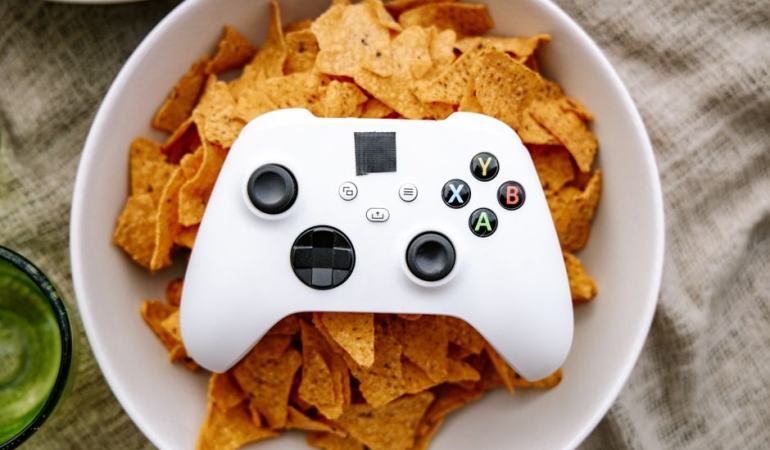 Yanmis-Xbox-Series-X-Calisir-miydi-Iste-Soke-Eden-Gercek-featured